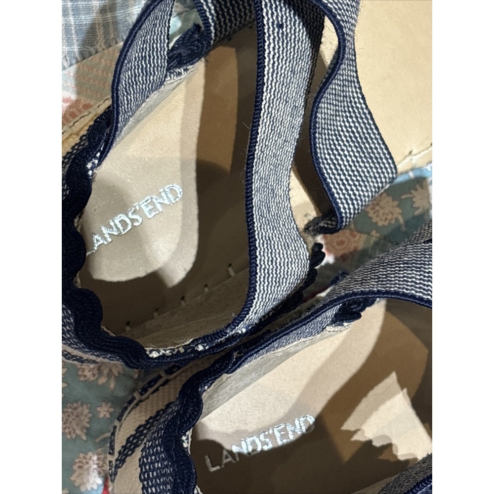 Lands' End Canvas Espadrilles Size 9.5 B Navy Blue Ecru Nautical Stripe Sandals - Picture 8 of 9
